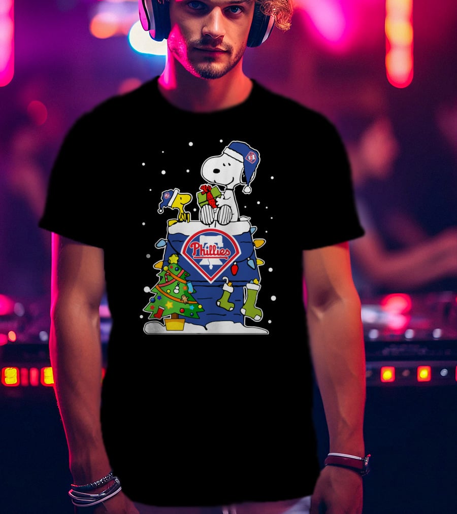 Philadelphia Phillies Christmas Snoopy And Woodstock Gift Festivities T-Shirt