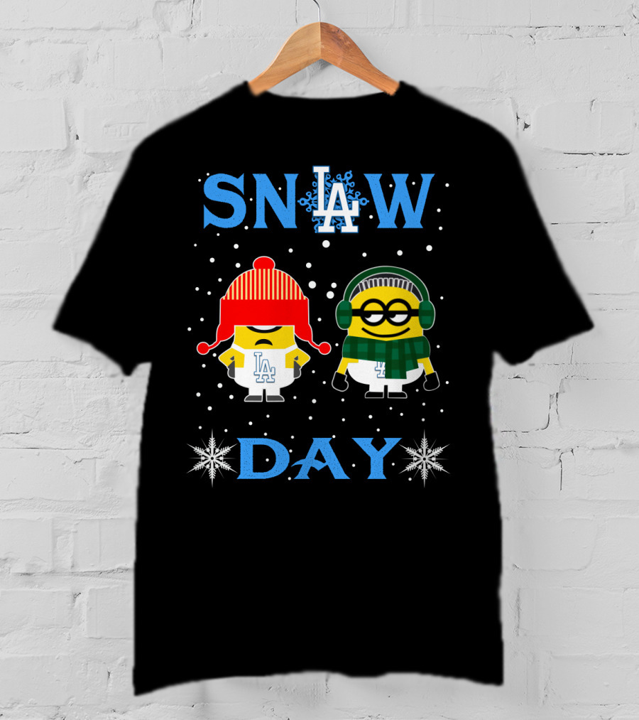 Snow Day Minions Wearing Los Angeles Dodgers Winter Gear T-Shirt