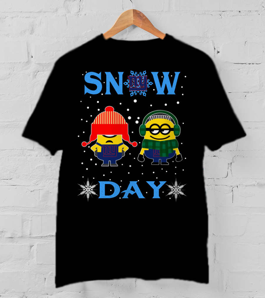 New York Giants Minion Fans Snow Day Fun T-Shirt