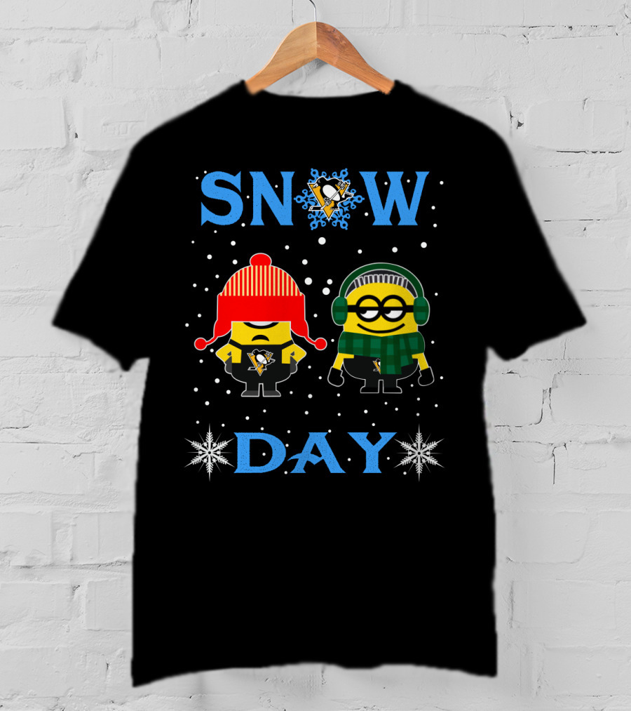 Snow Day With Pittsburgh Penguins And Minions In Winter Gear T-Shirt