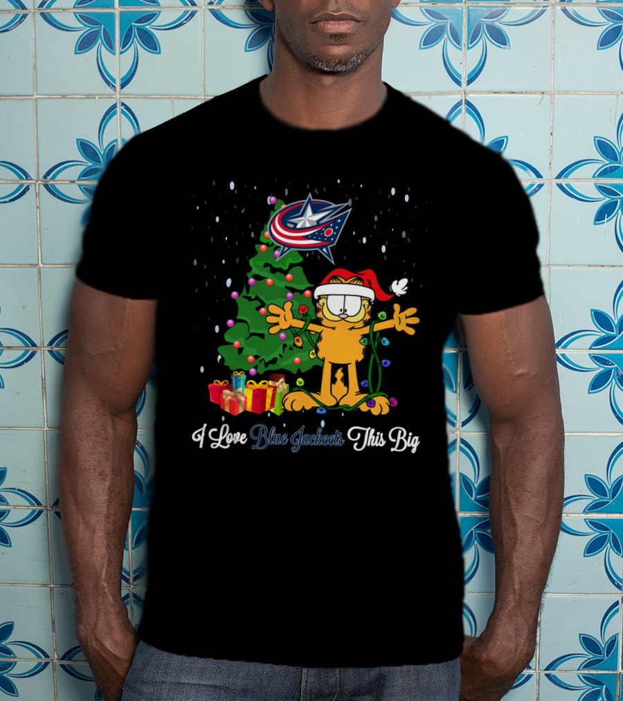 I Love Columbus Blue Jackets Garfield Christmas Tree Santa Hat Presents This Big T-Shirt
