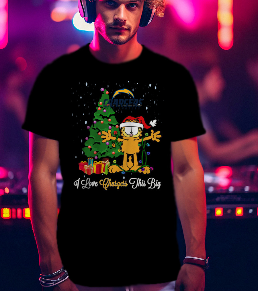 I Love Chargers This Big Garfield Xmas Tree T-Shirt