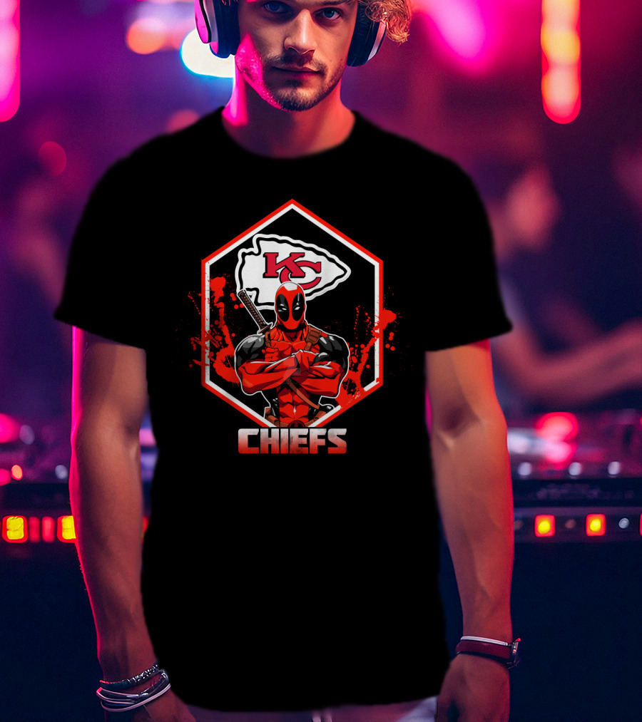 Deadpool Chiefs Kc Fans T-Shirt
