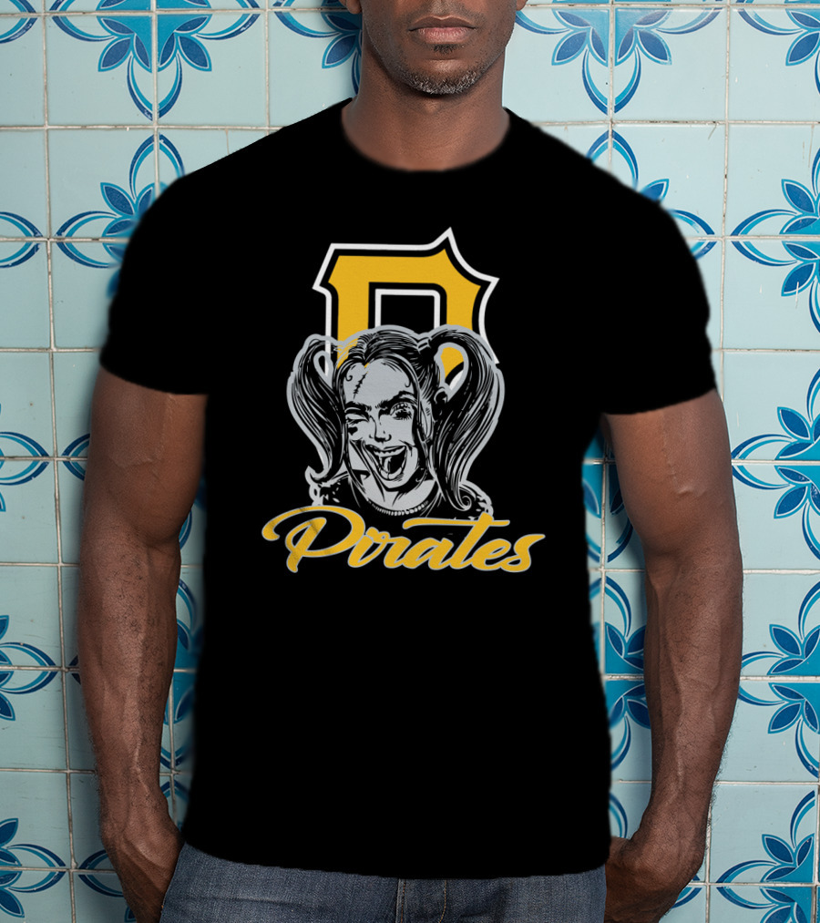 Pittsburgh Pirates Fans With Harley Quinn Iconic Art T-Shirt