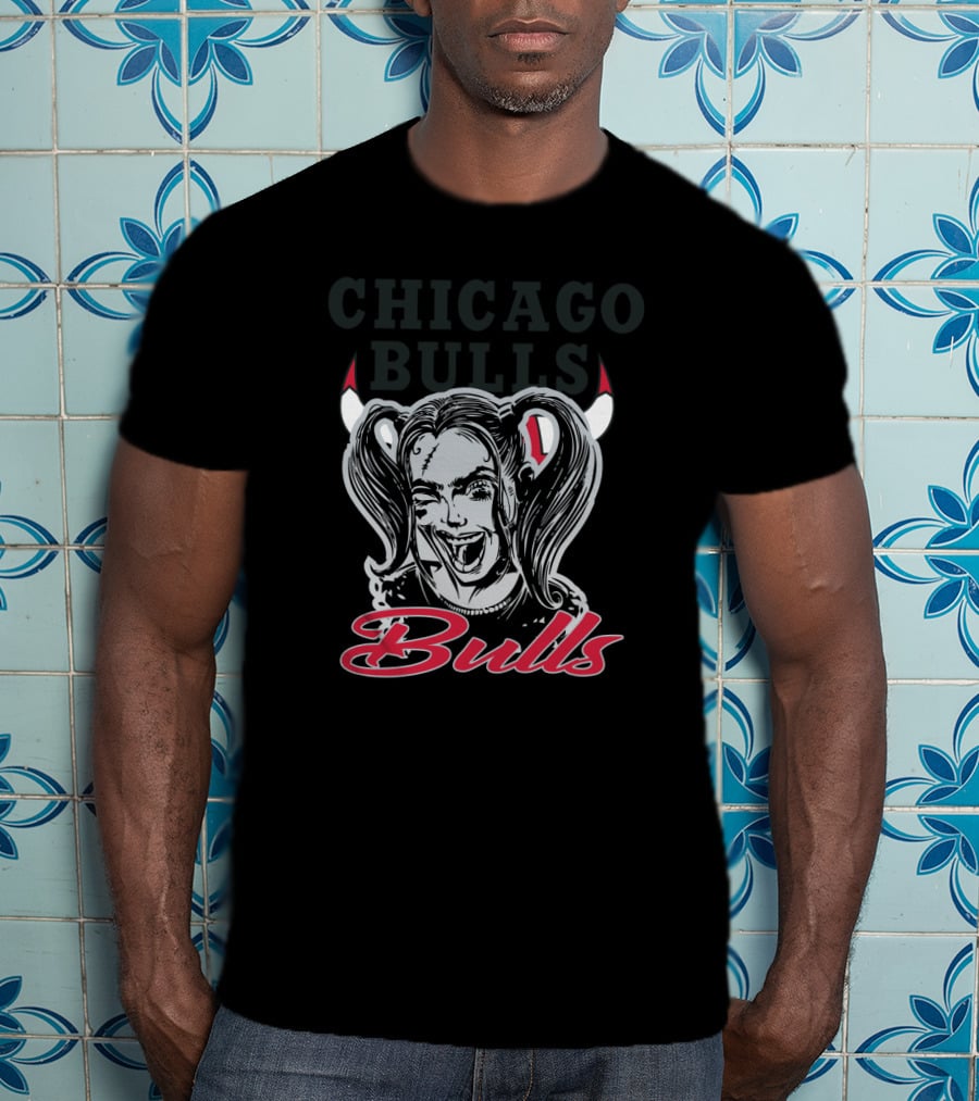 Harley Quinn Chicago Bulls T-Shirt