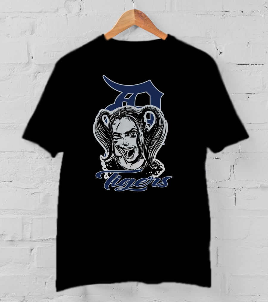 Detroit Tigers Fans With Harley Quinn Character T-Shirt