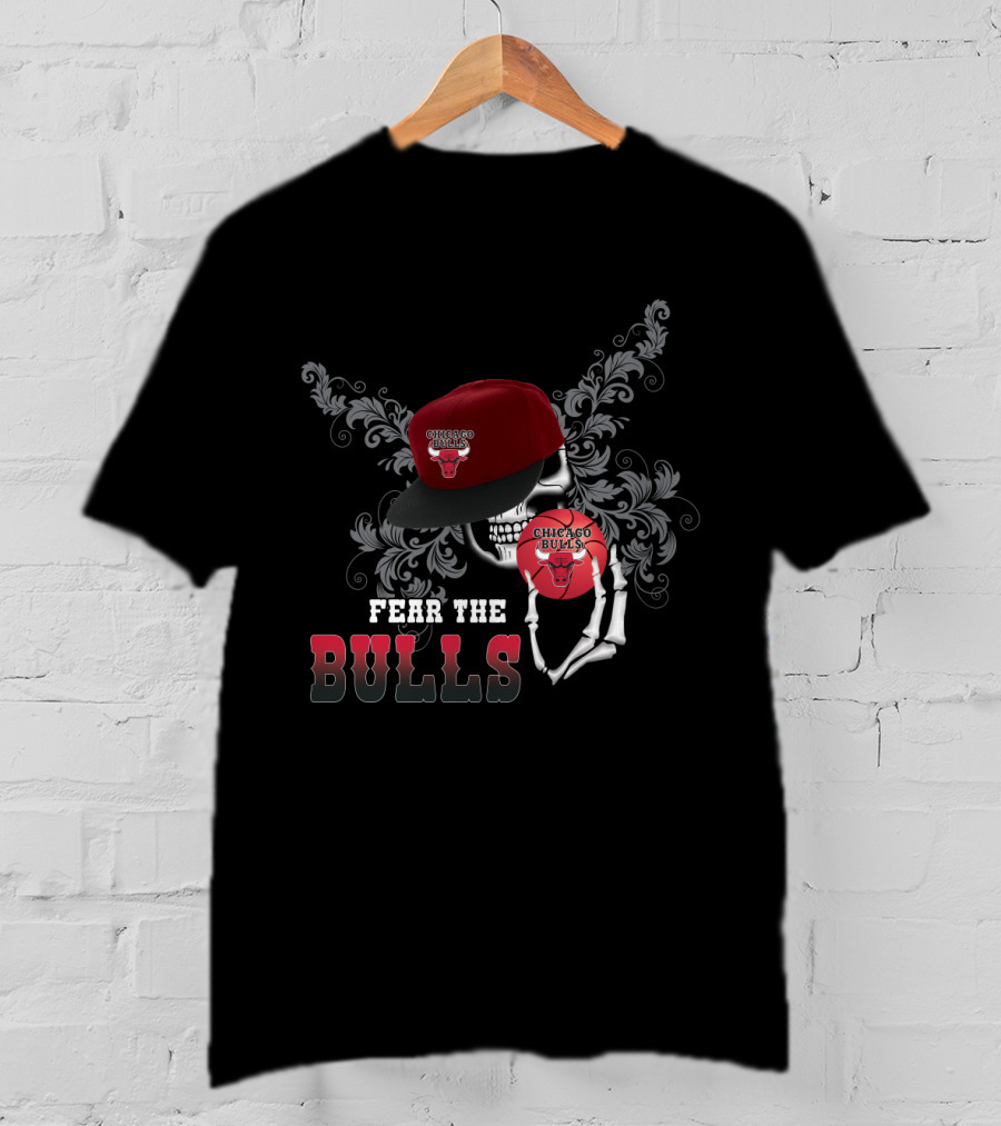 Fear The Bulls Chicago Bulls Fans Skull Snapback T-Shirt