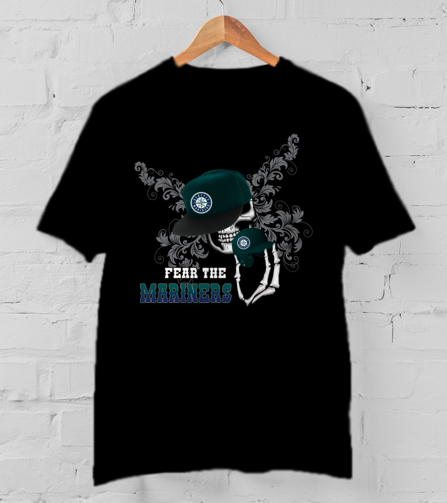 Fear The Mariners Skull With Seattle Mariners Cap T-Shirt