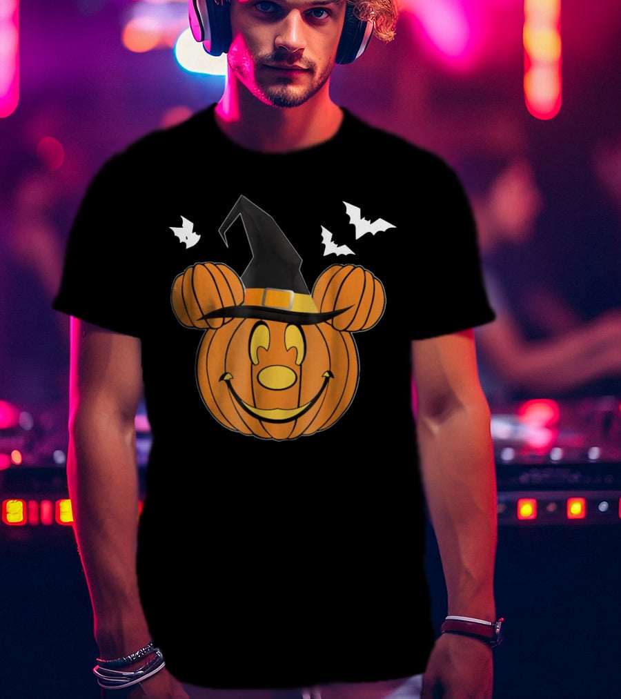 Disney Mickey Mouse Halloween Pumpkin Witch Hat And Bats T-Shirt