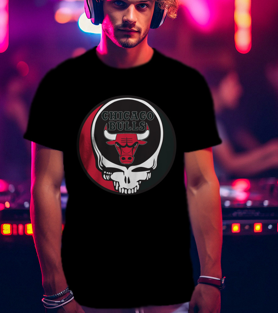Grateful Dead Skull With Chicago Bulls T-Shirt