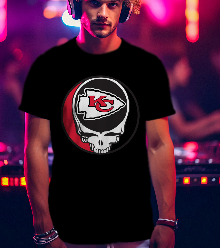 Kansas City Chiefs Skull Logo Fusion With Grateful Dead T-Shirt