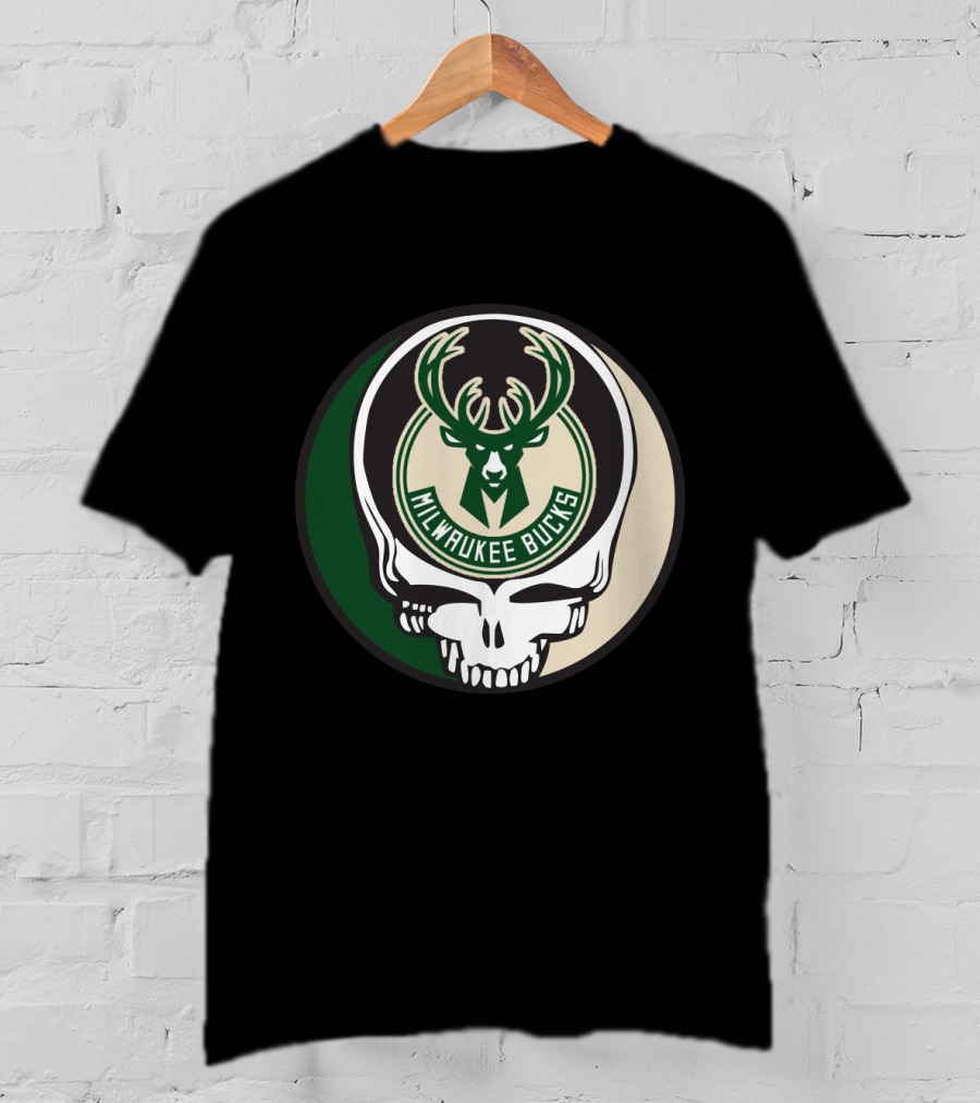 Milwaukee Bucks Grateful Dead Skull Logo Fusion T-Shirt