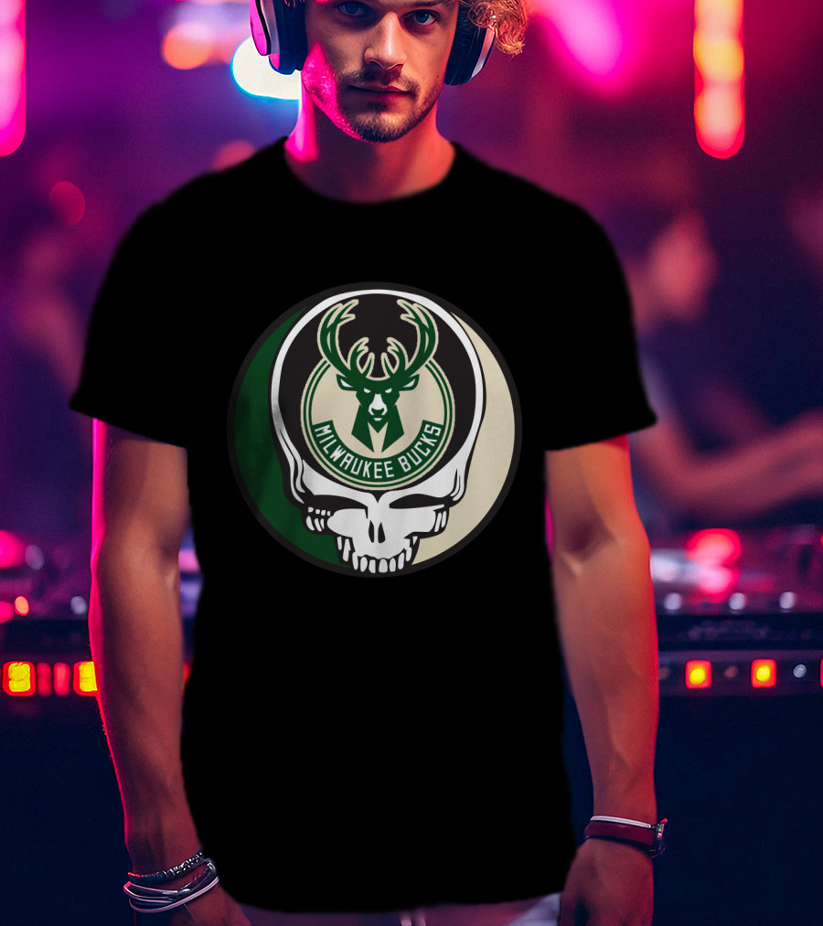 Milwaukee Bucks Grateful Dead Skull Logo Fusion T-Shirt