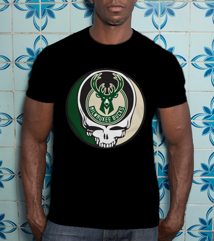 Milwaukee Bucks Grateful Dead Skull Logo Fusion T-Shirt