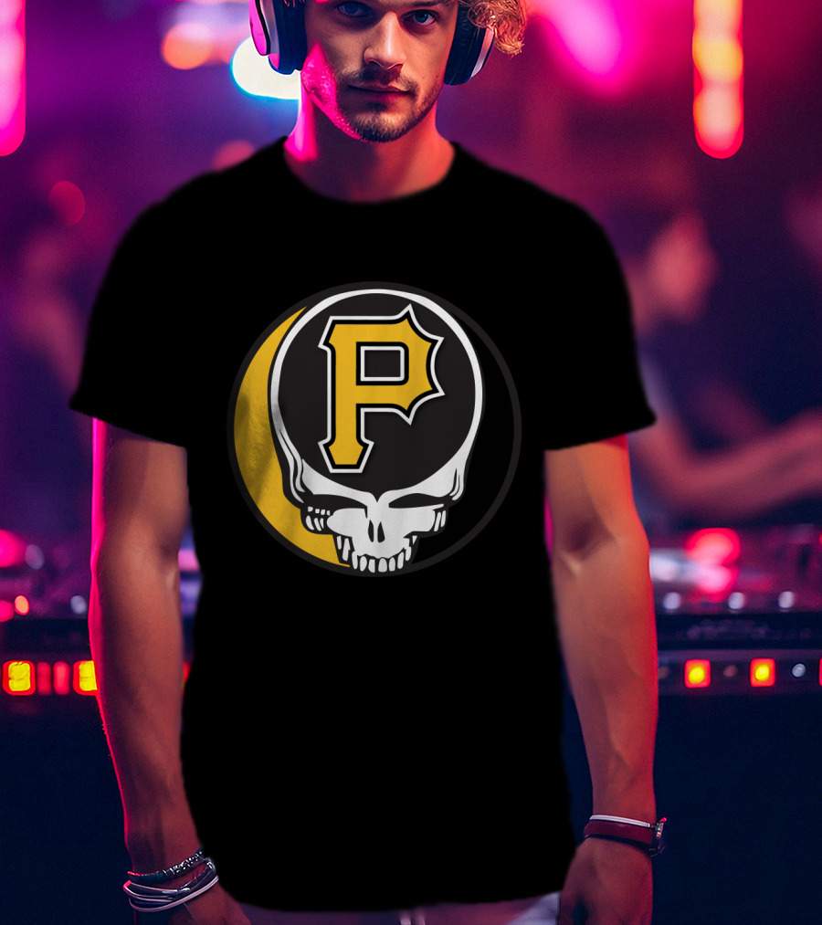 Grateful Dead Skull With Pittsburgh Pirates Logo For Fans T-Shirt
