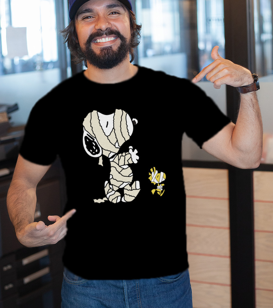 Peanuts Snoopy Mummy Wrapped Woodstock Halloween T-Shirt