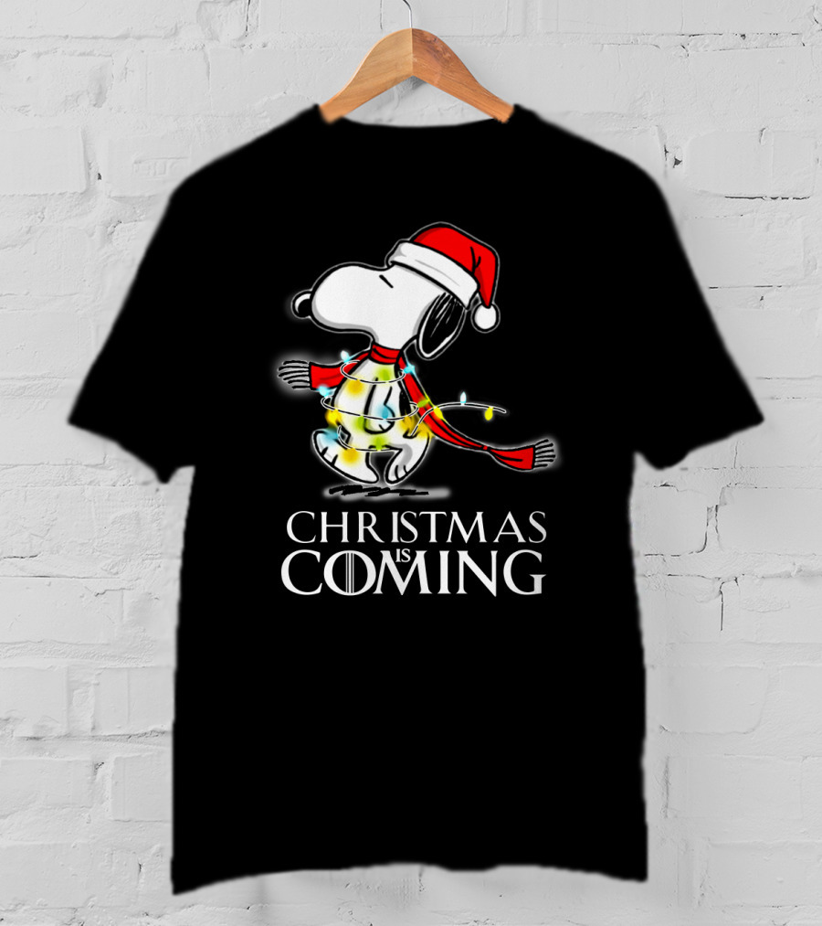 Snoopy Christmas Is Coming Game Of Thrones Santa Hat Lights T-Shirt