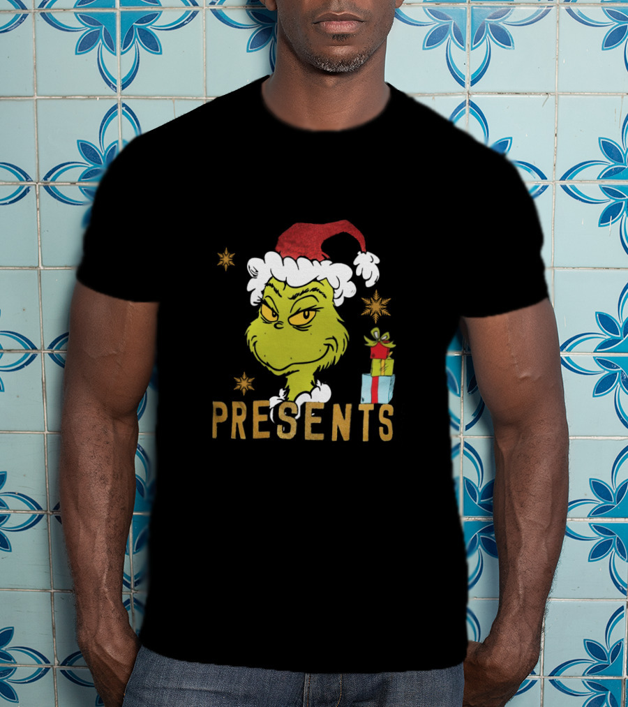 Grinch Santa Hat I'm Here For The Presents Christmas Holiday Gifts T-Shirt