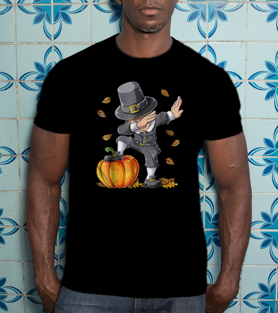 Pilgrim Dabbing On Pumpkin With Falling Autumn Leaves T-Shirt