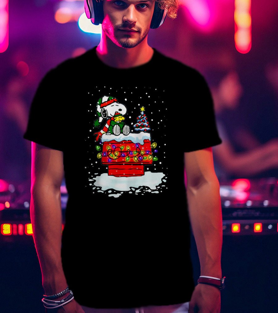 Snoopy Christmas Lights On Doghouse With Woodstock And Winter Scene From Peanuts T-Shirt