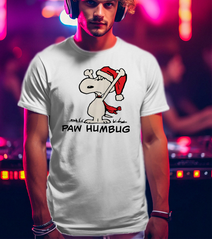Snoopy Paw Humbug Christmas Santa Hat T-Shirt