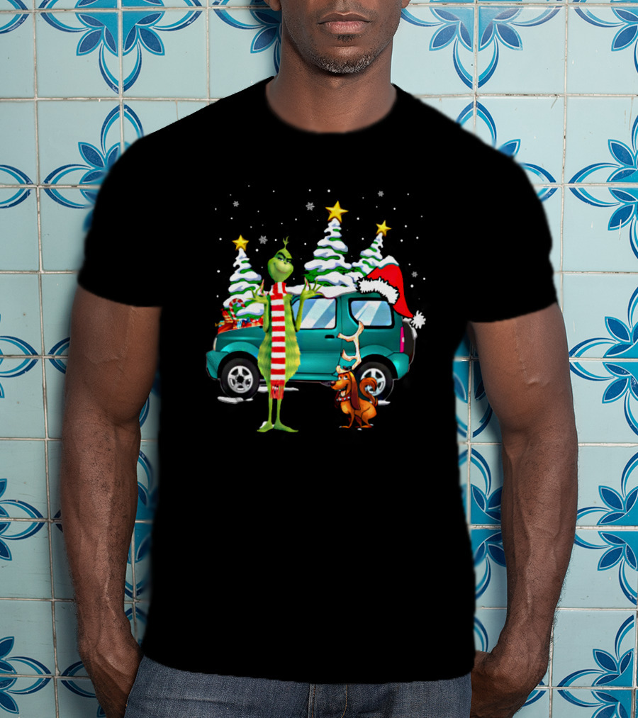 Grinch Max Dog Christmas Snow Trees Santa Hat Car Scene T-Shirt