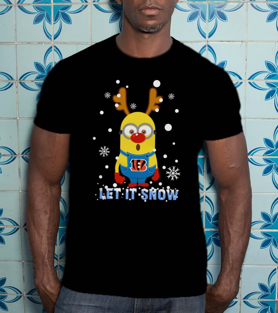Let It Snow Xmas Cincinnati Bengals Minion Fans T-Shirt