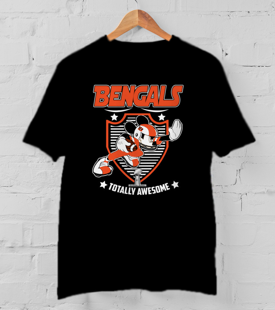 Bengals Totally Awesome Football Mouse Fans T-Shirt