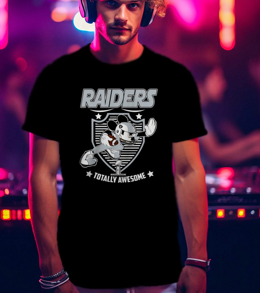Raiders Mickey Totally Awesome T-Shirt