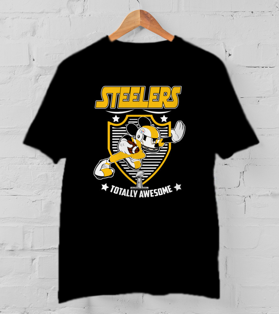 Steelers Totally Awesome Mickey Fans Running Football Theme T-Shirt