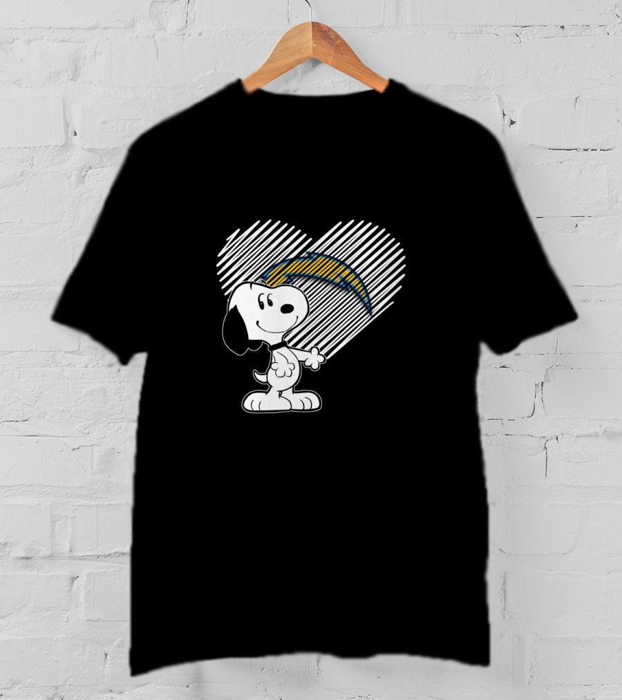 Snoopy Heart Los Angeles Chargers Fans T-Shirt