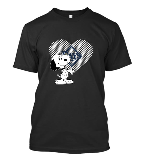 Snoopy And Heart Graphic With Tampa Bay Rays T-Shirt