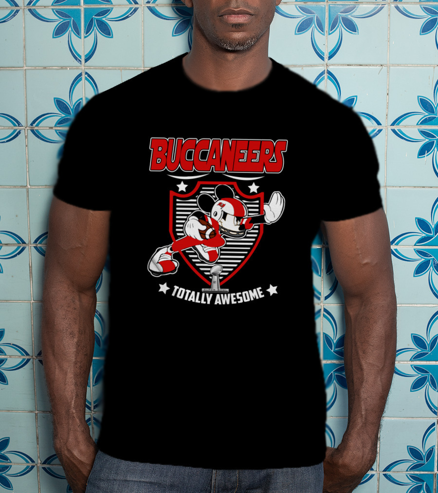 Buccaneers Totally Awesome For Tampa Bay Mickey Fans T-Shirt