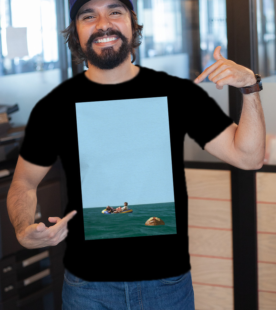It's Always Sunny In Philadelphia Rafting Adventure Scene T-Shirt