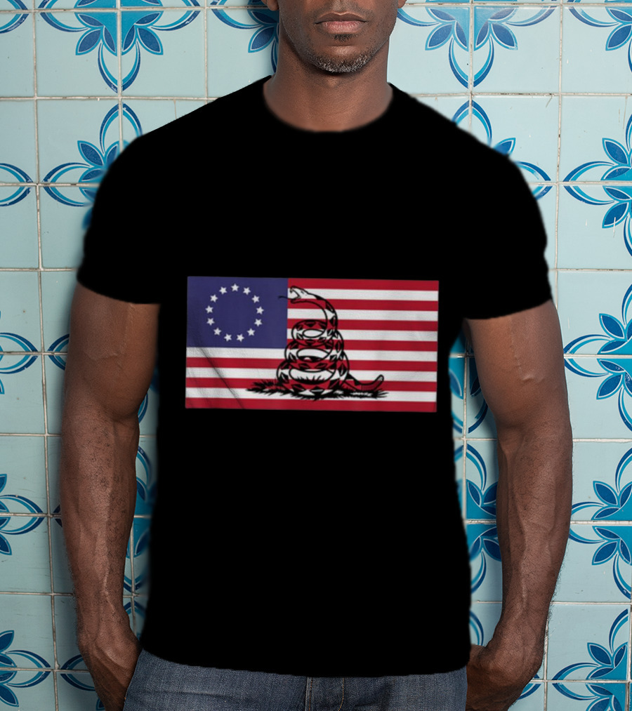 Betsy Ross Flag Combined With Gadsden Snake Icon 13 Star Colonial American Symbolism T-Shirt