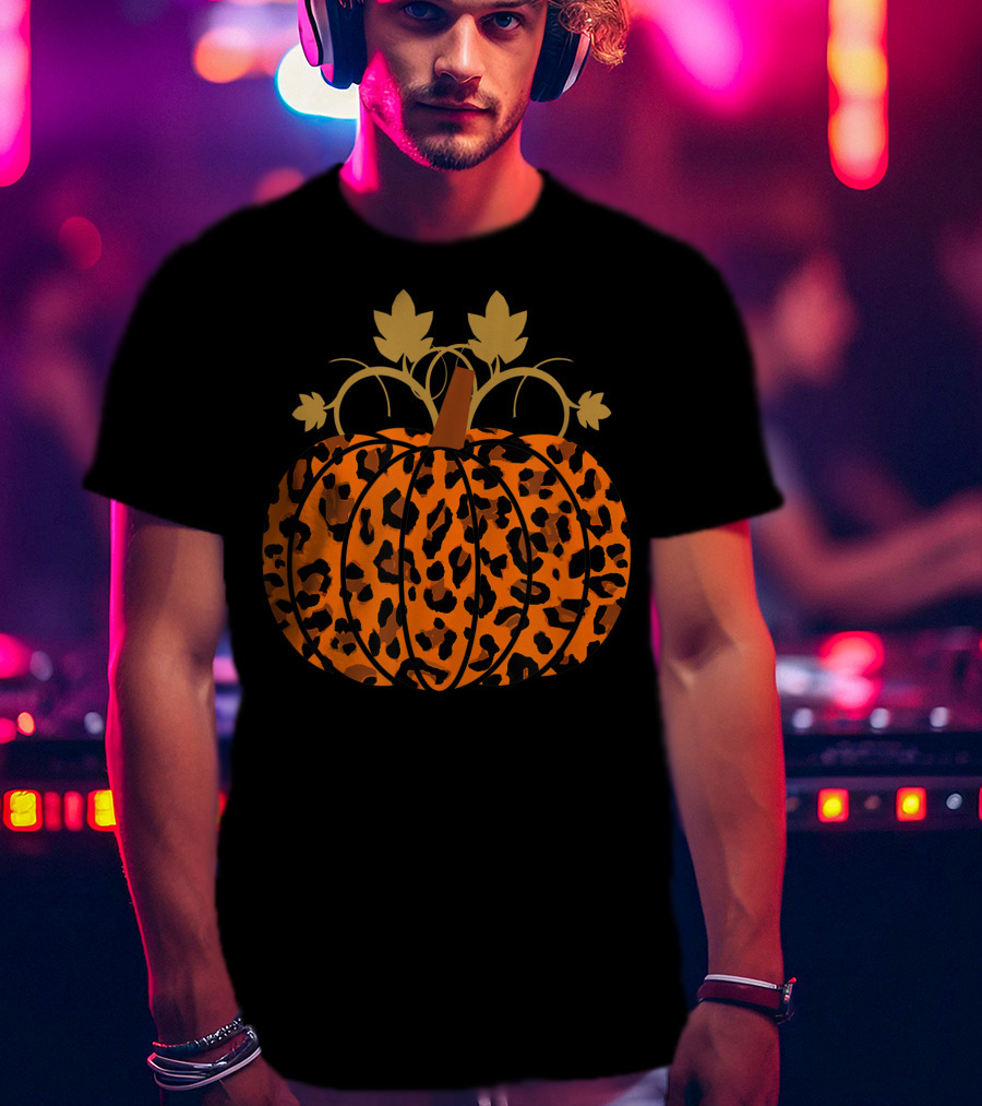 Pumpkin Leopard Halloween Fall Autumn T-Shirt