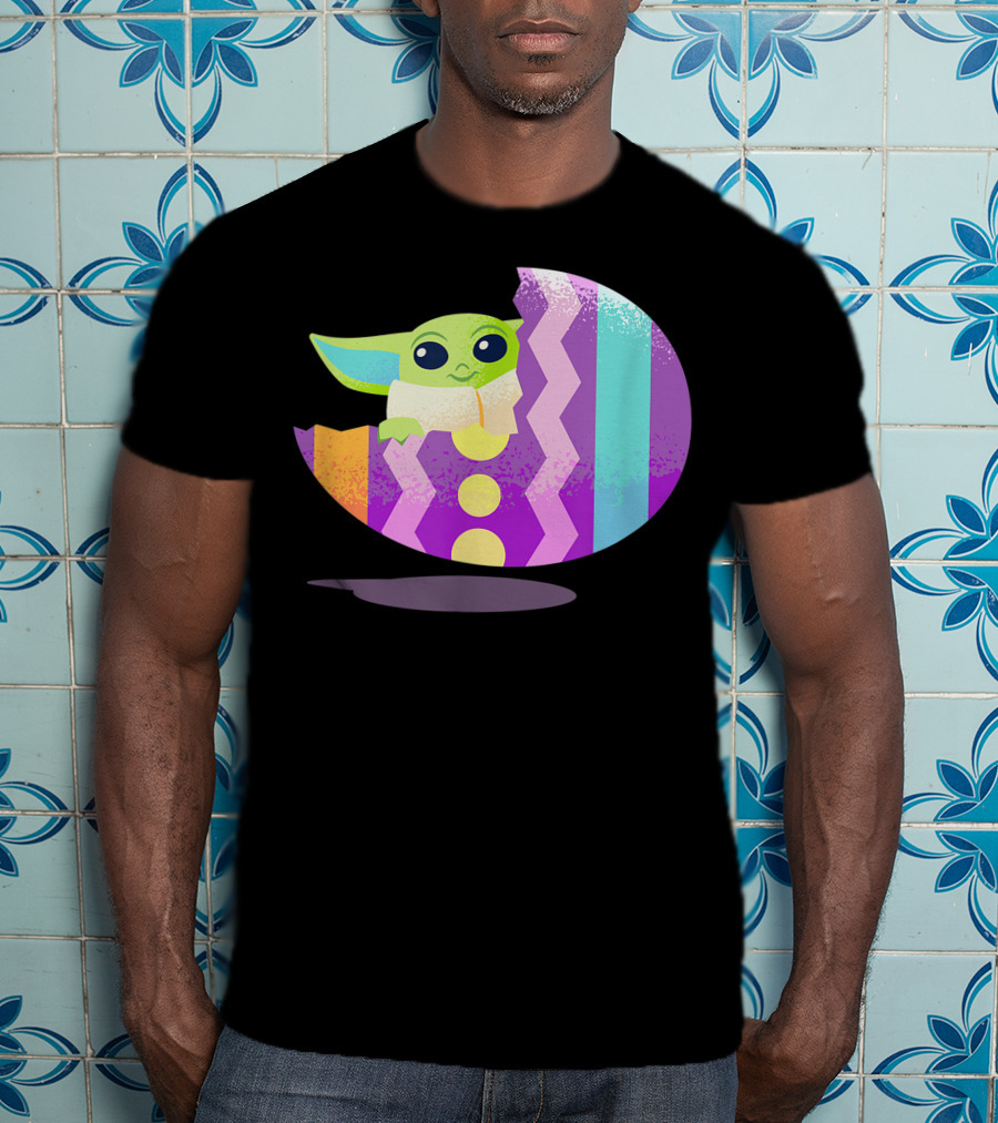 Mandalorian The Child Baby Yoda Pastel Zigzag Easter Egg T-Shirt