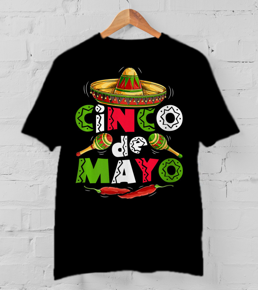 Cinco De Mayo Sombrero Maracas Peppers Mexican T-Shirt