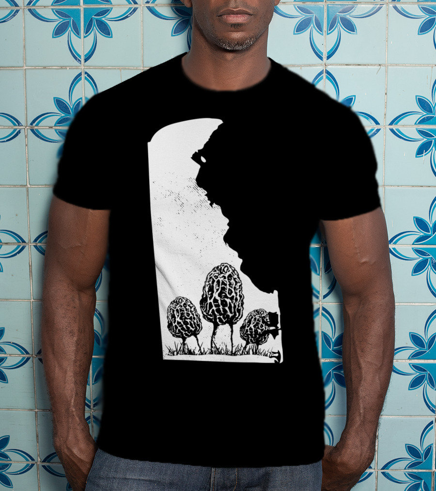 Delaware Morel Mushroom Hunting Foraging Shrooming Hunter Exploration T-Shirt