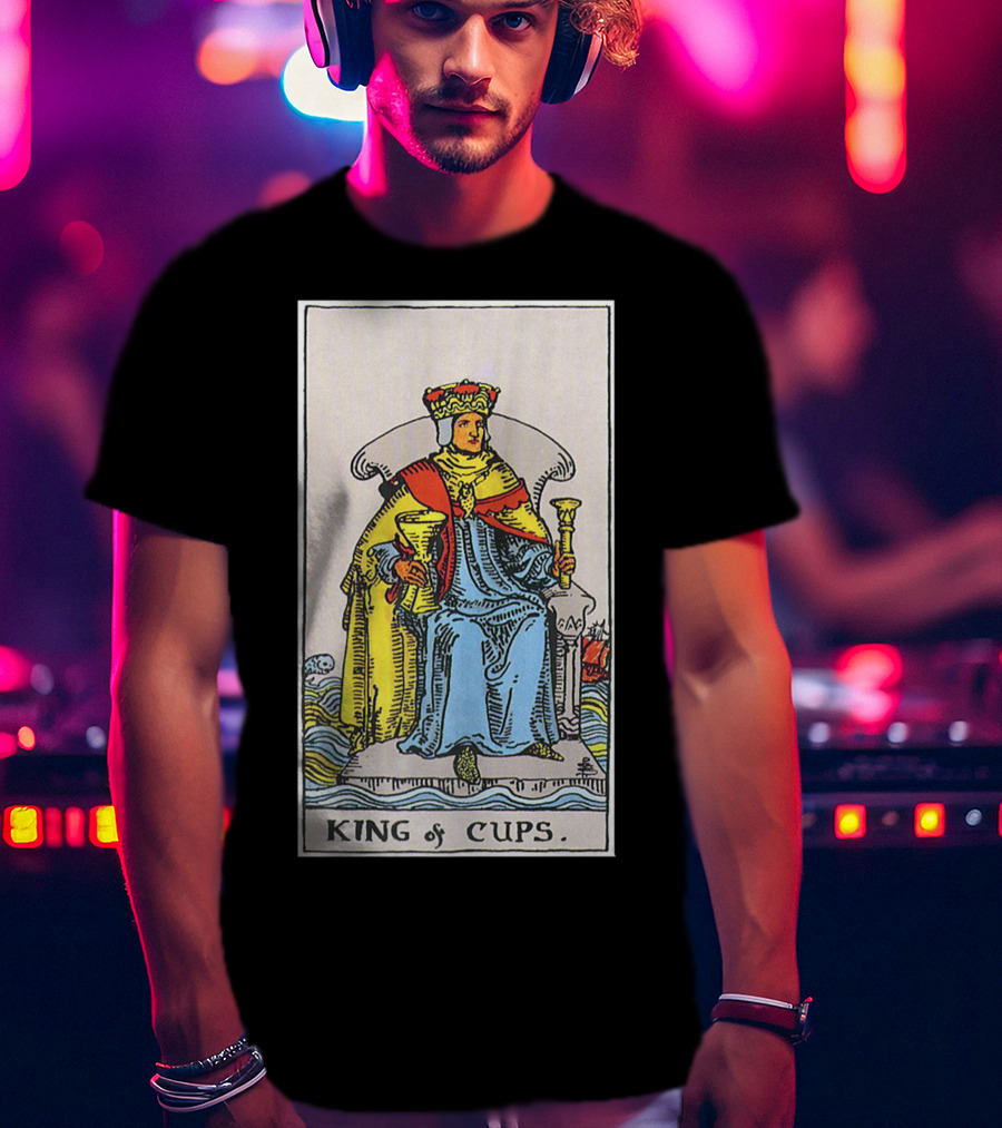 King Of Cups Tarot Card Ruler Element Water Symbolism T-Shirt
