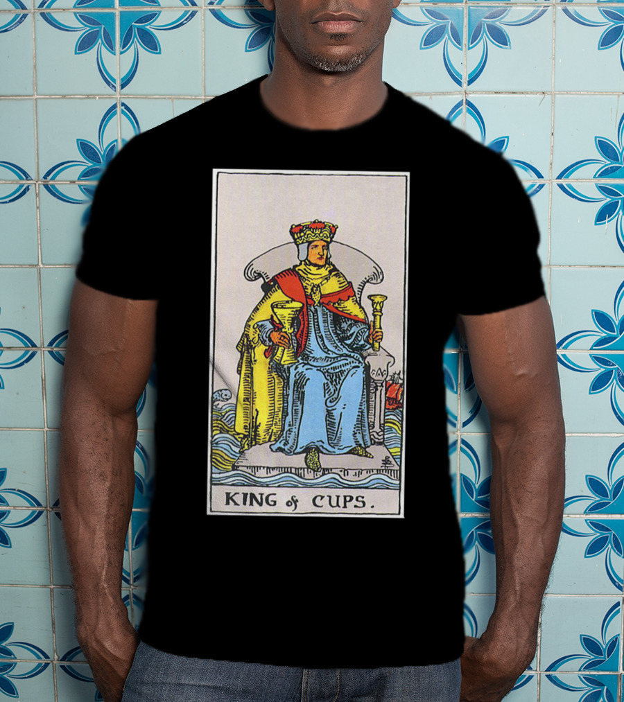 King Of Cups Tarot Card Ruler Element Water Symbolism T-Shirt