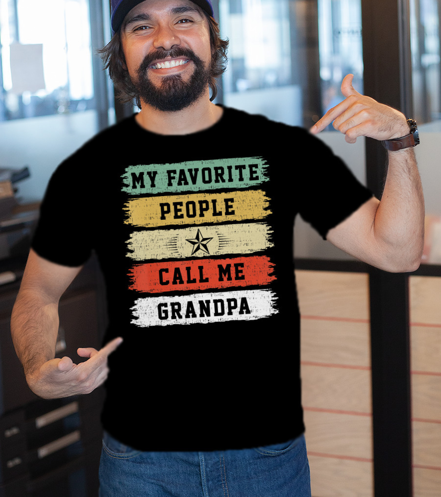 My Favorite People Call Me Grandpa Distressed Stripes Star T-Shirt