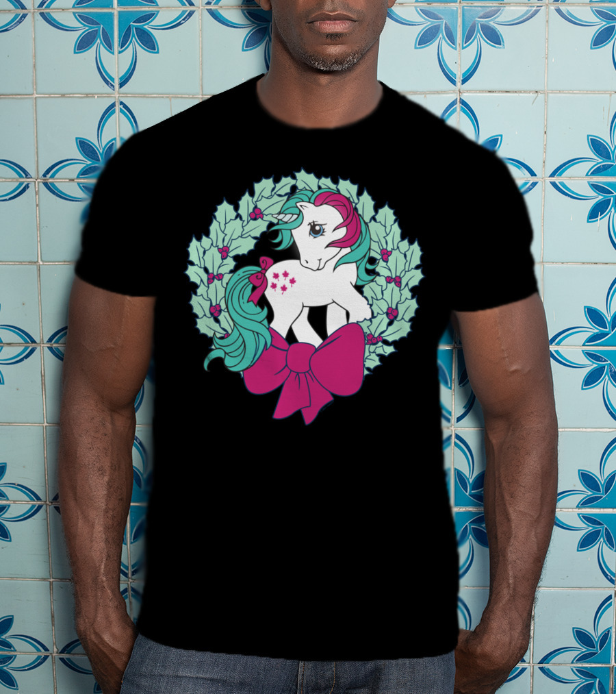 My Little Pony Christmas Holly Wreath With Bow And Pink Mane T-Shirt
