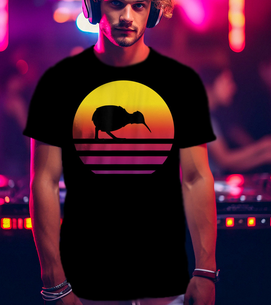 Retro Sunset Kiwi Silhouette New Zealand Pacific T-Shirt