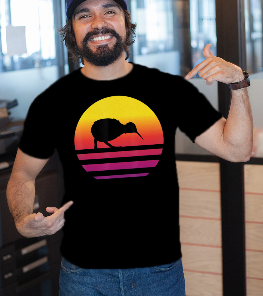 Retro Sunset Kiwi Silhouette New Zealand Pacific T-Shirt