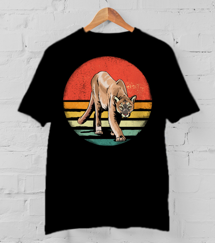 Retro Vintage Cougar Nature Wildlife Lover T-Shirt