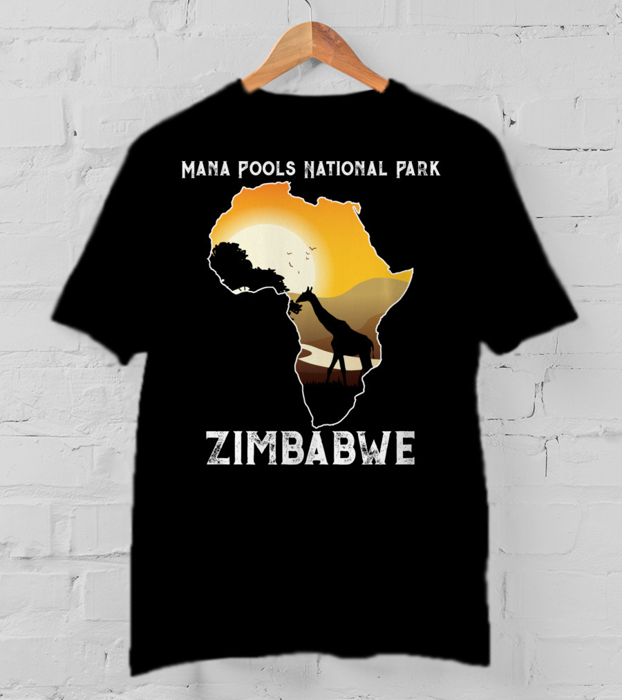 Mana Pools National Park Africa Giraffe Sunset Zimbabwe T-Shirt