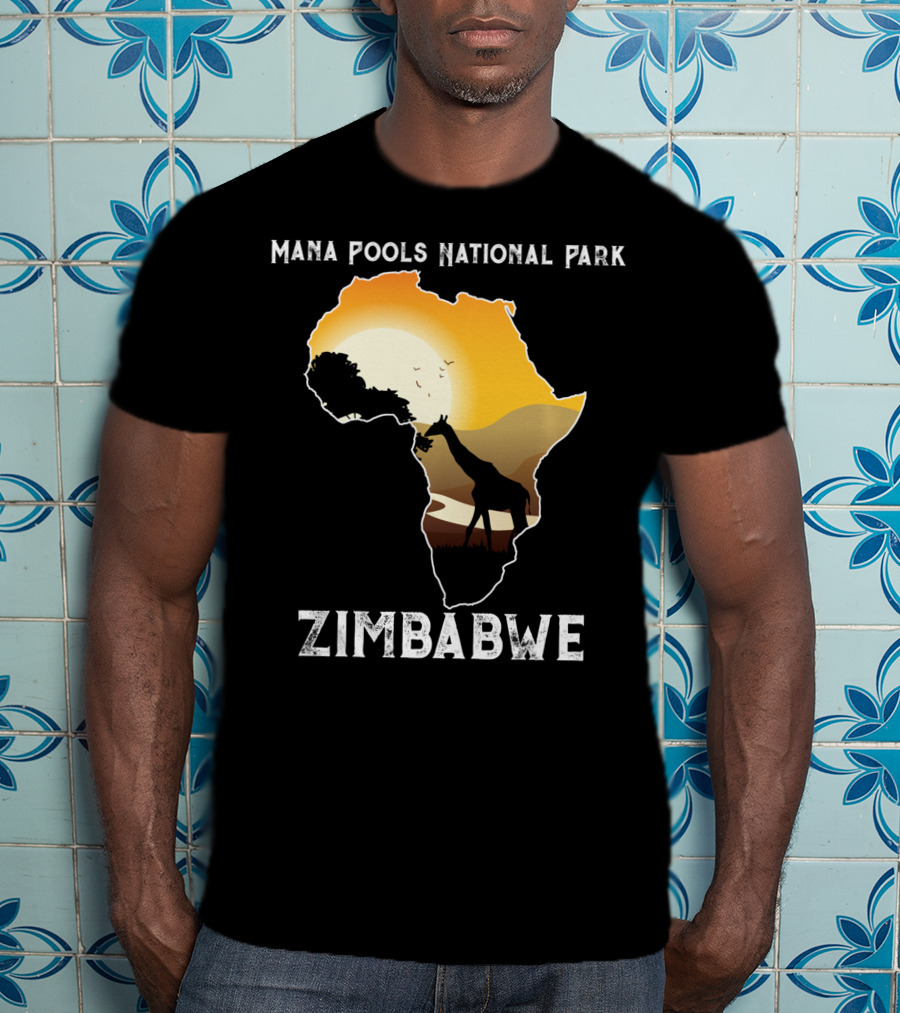 Mana Pools National Park Africa Giraffe Sunset Zimbabwe T-Shirt