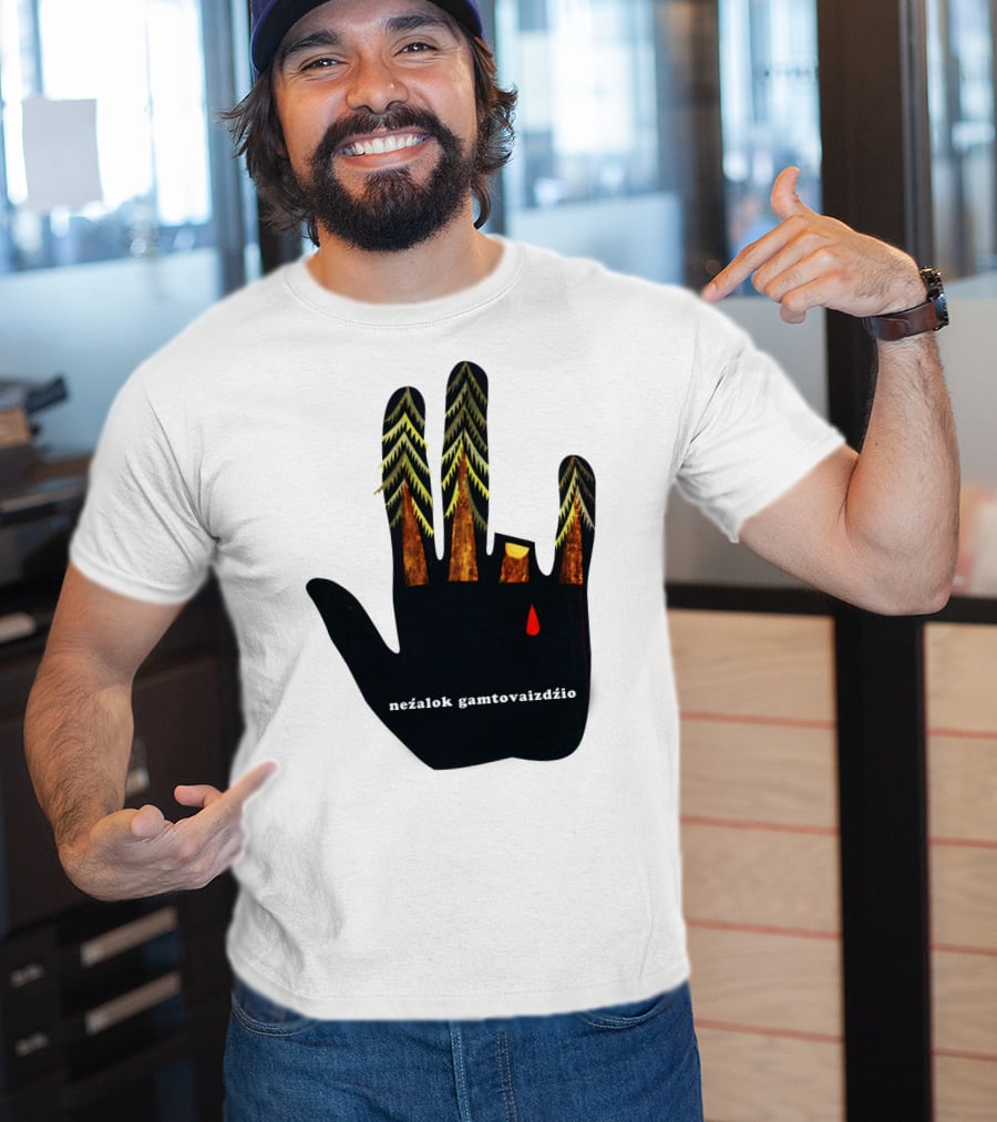 Nežalok Gamtovaizdžio Soviet Lithuanian Environmental Message Hand T-Shirt