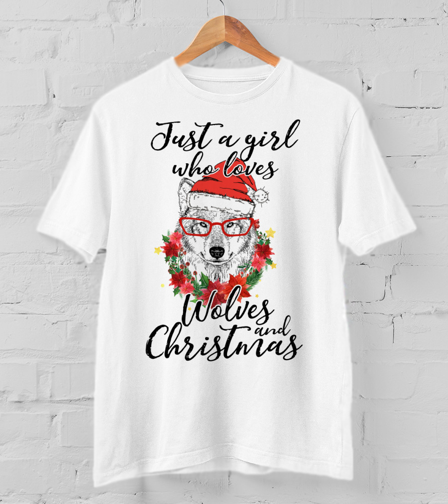 Girl's Love For Wolves And Christmas Santa Hat And Glasses T-Shirt